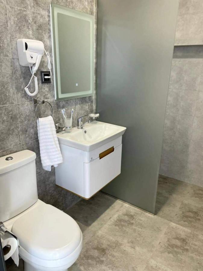 Aparthotel Grey House Zovuni Exteriér fotografie
